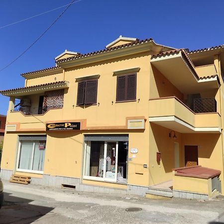 Monolocale Wenge' Villa Siniscola Kültér fotó