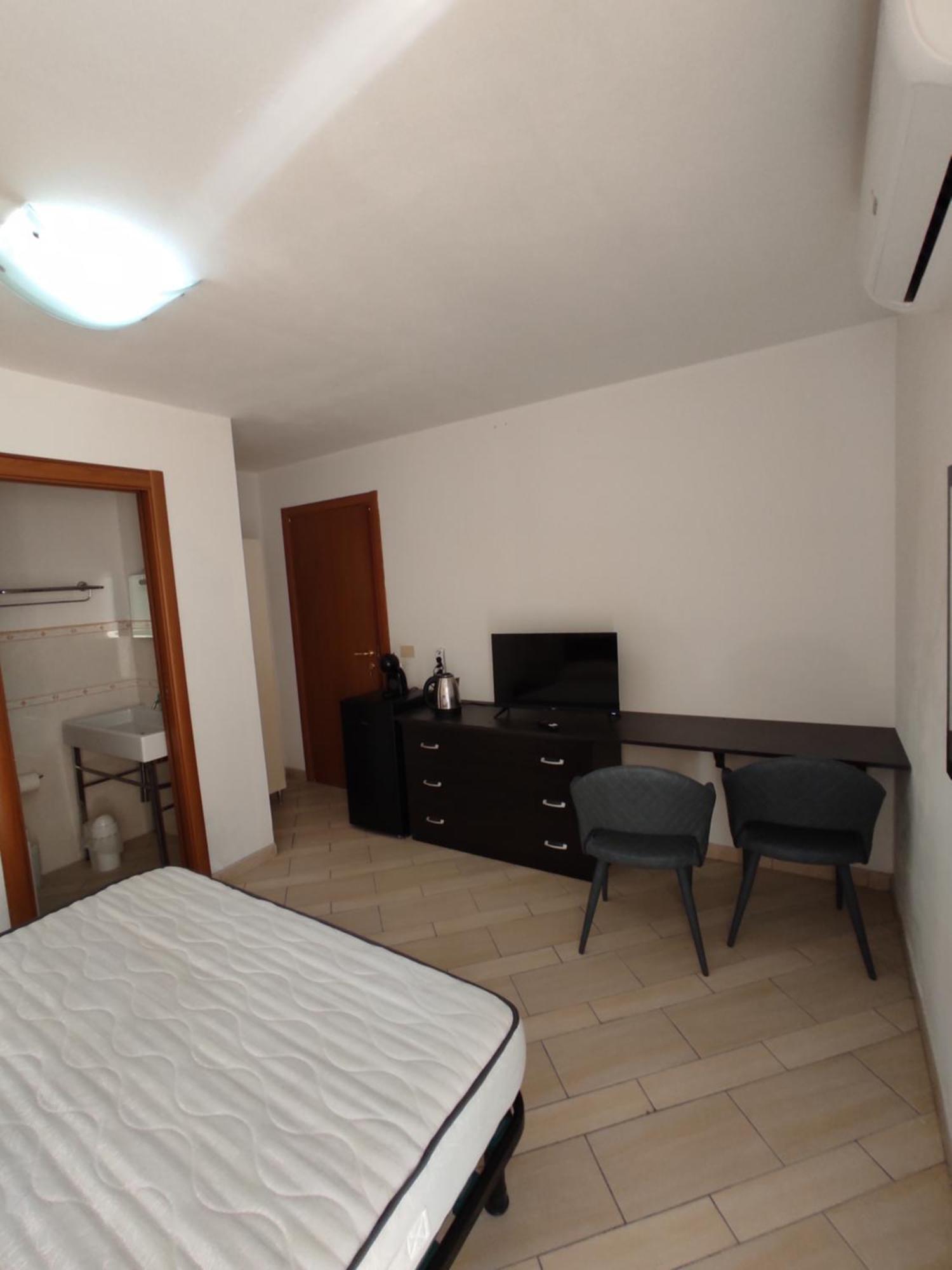 Monolocale Wenge' Villa Siniscola Kültér fotó