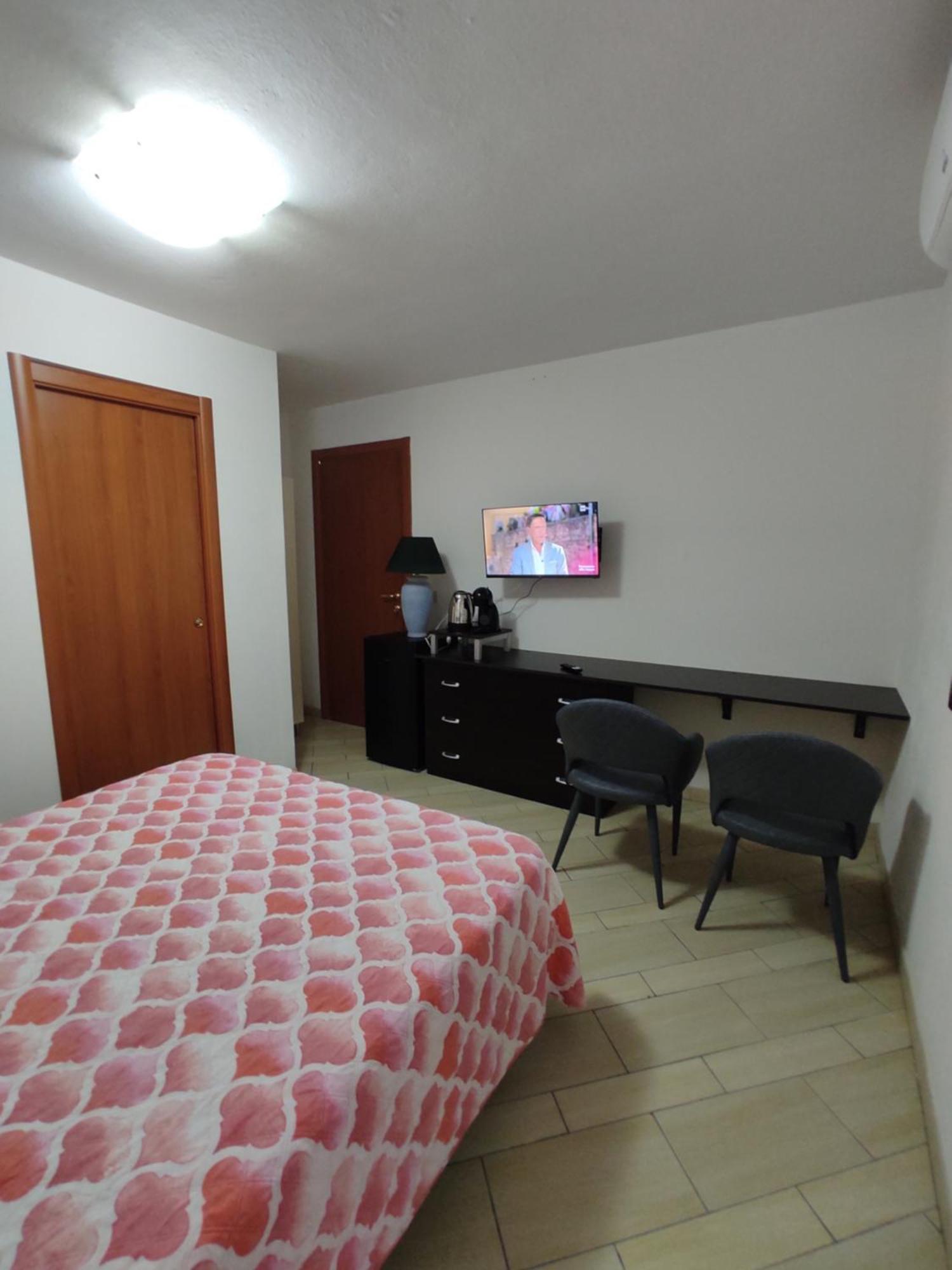 Monolocale Wenge' Villa Siniscola Kültér fotó